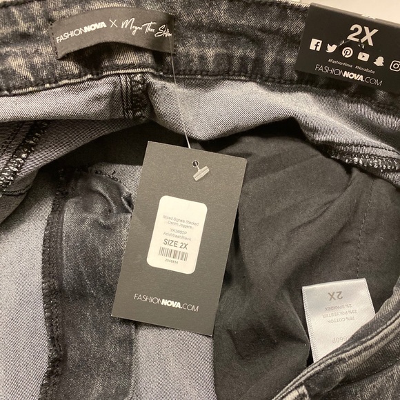 Fashion Nova Brand New Megan Thee Stallion Jeans - Picture 4 of 8